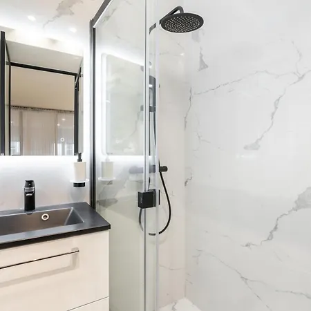 Апартаменты Chic & Elegant In Montorgueil *