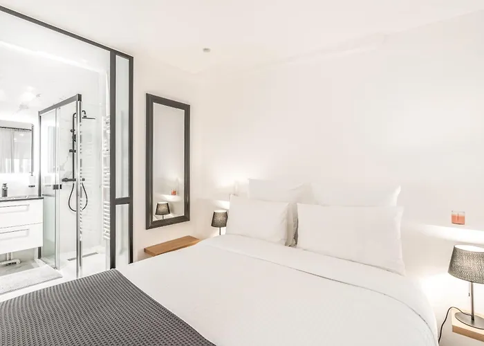 Chic & Elegant In Montorgueil Apartment *